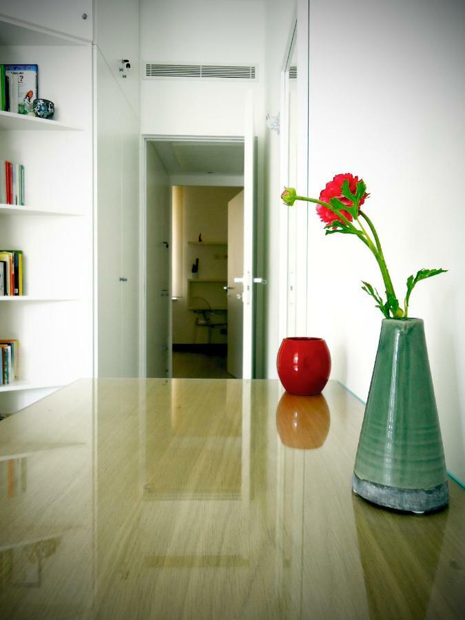 Vittoria Home 44 Terracine Extérieur photo